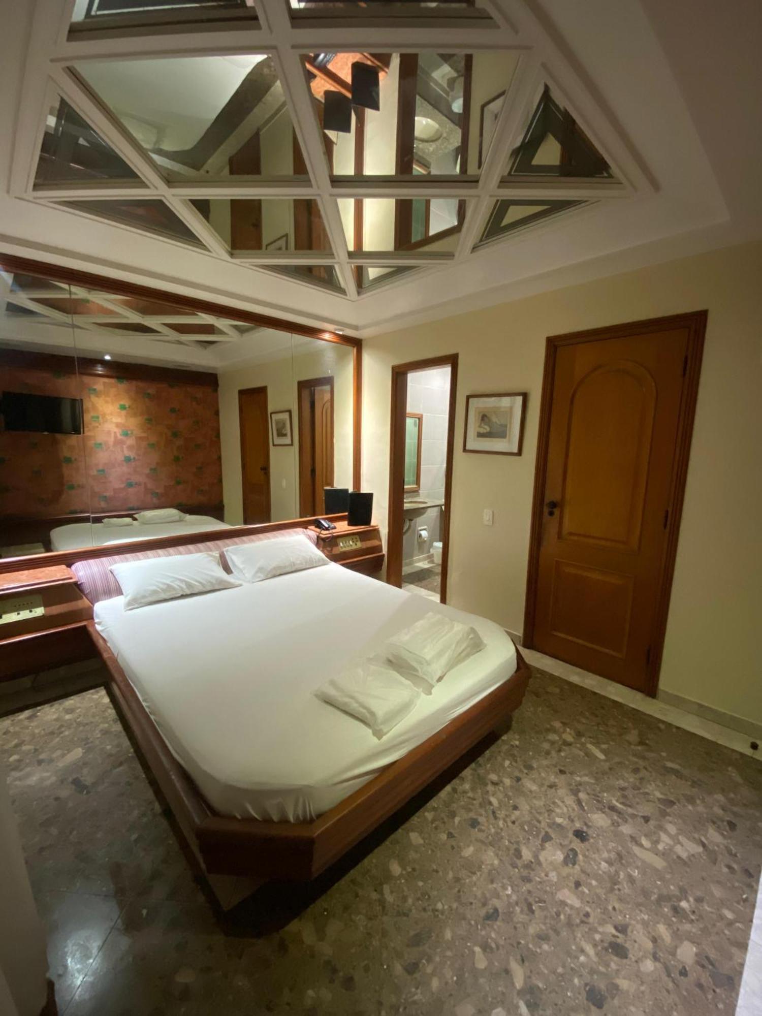 Megara Hotel Rio de Janeiro Exterior photo